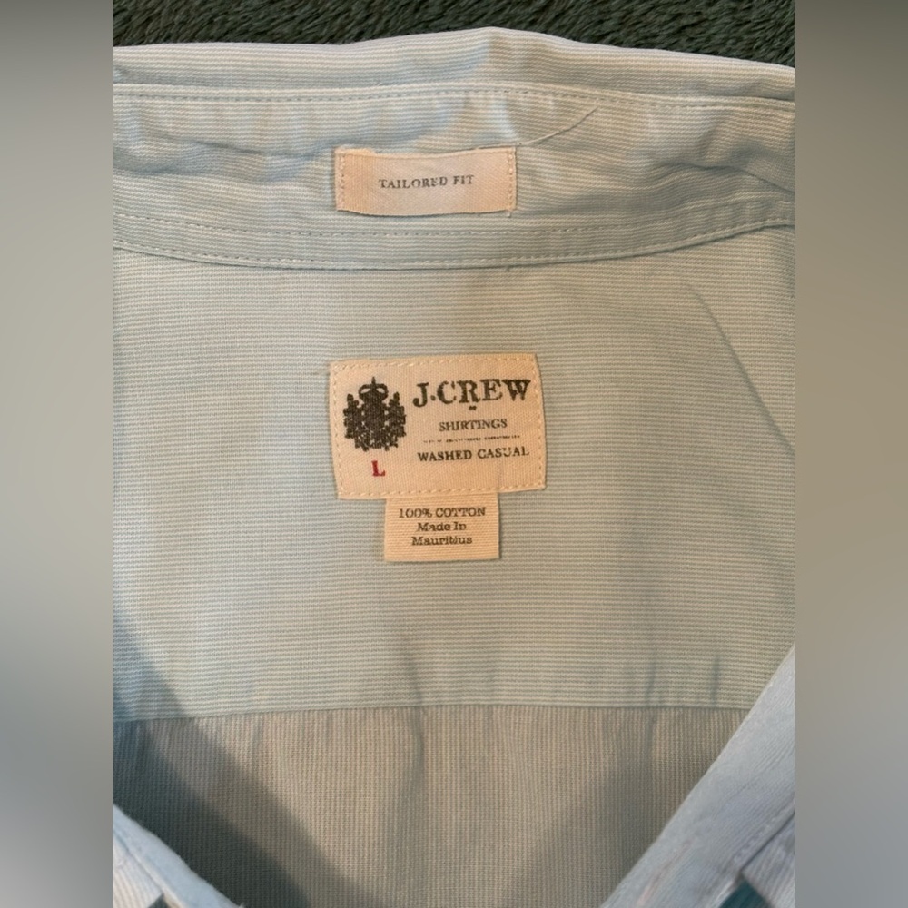 J. Crew Men's Casual Light Blueish-greenish Pin Striped Shirt, Size: L. (5462) - Picture 5 of 10
